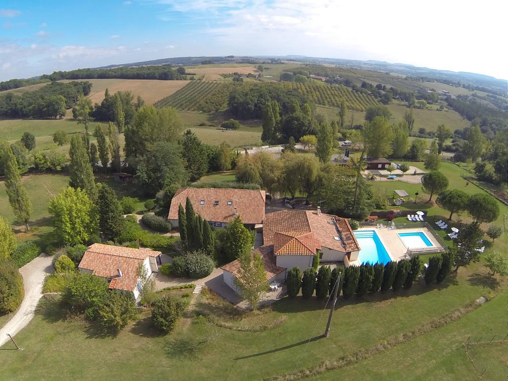 La Grange Du Cheval Blanc Βίλα Villeneuve-sur-Lot Εξωτερικό φωτογραφία