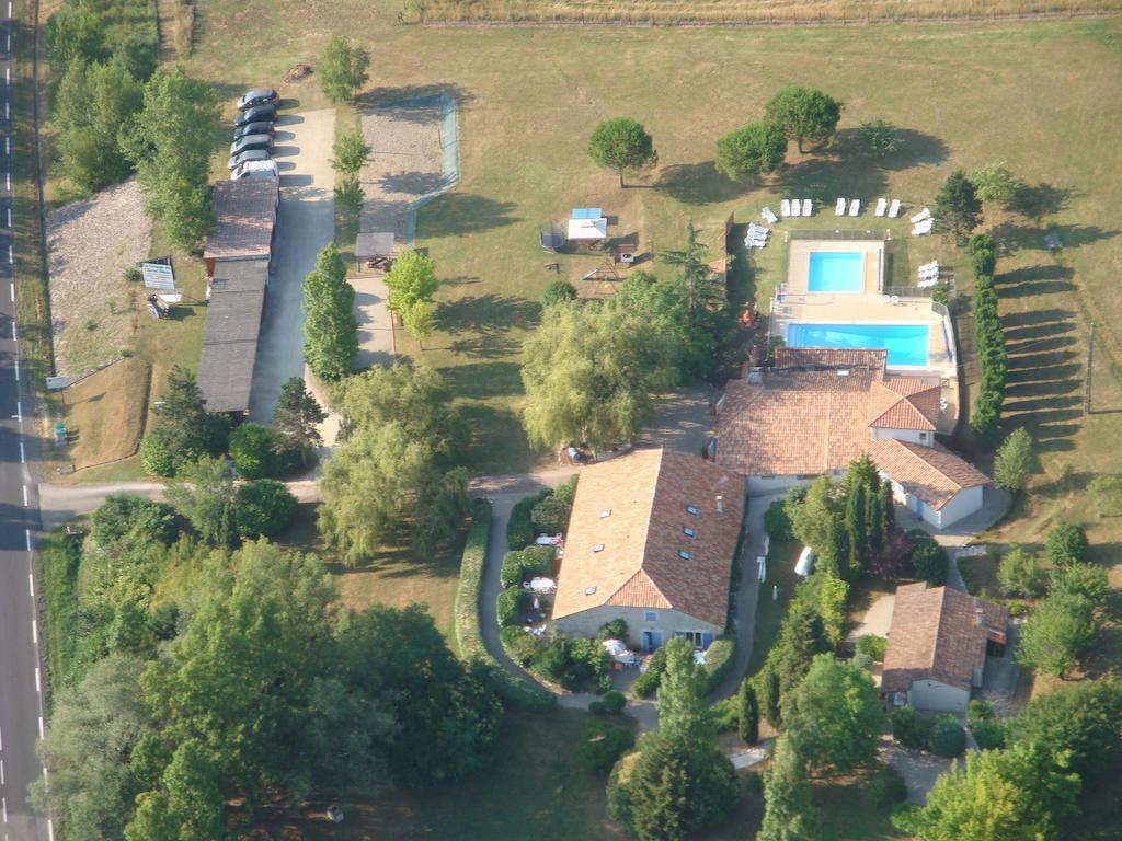 La Grange Du Cheval Blanc Βίλα Villeneuve-sur-Lot Δωμάτιο φωτογραφία
