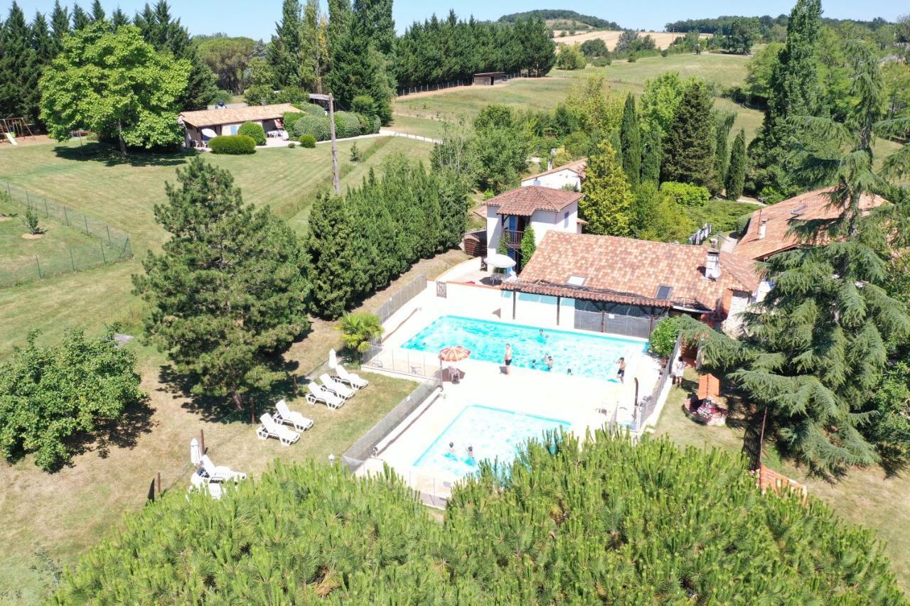 La Grange Du Cheval Blanc Βίλα Villeneuve-sur-Lot Εξωτερικό φωτογραφία